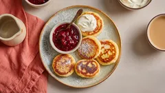 Energy you can sink your teeth into: quark cookies for a strong start